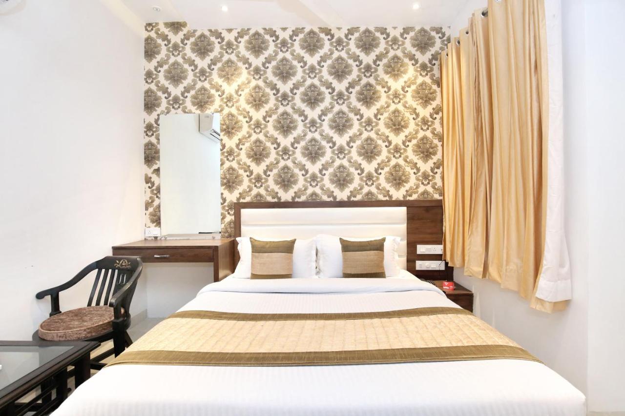 Oyo 11680 Hotel Grand Star Amritsar Exterior photo